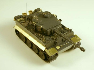 1:48 - Pz.Kpfw.VI Tiger Ausf.E from Tamiya - 4
