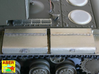 35 166 - Russian Heavy Tank KV-II - (Tamiya model) - 9