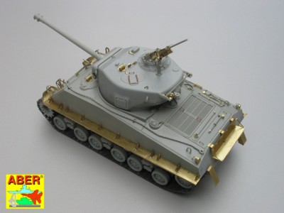 35 032 + A34 - Sherman M4A3E8 - (Dragon model) - 4