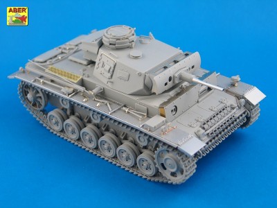 35 217 - Pz.Kpfw III (new model) - (Dragon model) - 2