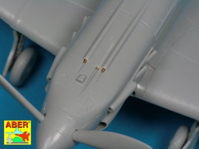 Zestaw  uzbrojenia do radzieckiego myśliwca MIG-3; 2x7,62ShKAS; 1x12,7mm UBS; rurka pitota - 6