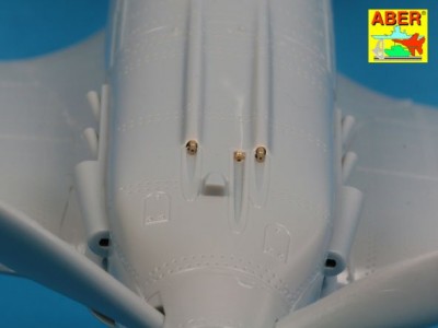 Zestaw  uzbrojenia do radzieckiego myśliwca MIG-3; 2x7,62ShKAS; 1x12,7mm UBS; rurka pitota - 3