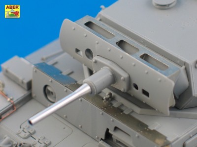 35 217 - Pz.Kpfw III (new model) - (Dragon model) - 11