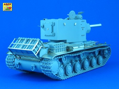 35 212 -Pz.Kpfw. 754r KV-2 - 10