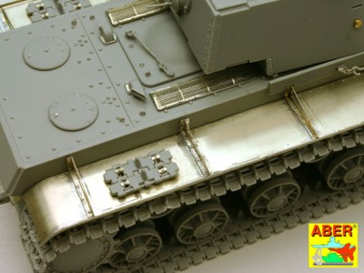 35 190 - Soviet Heavy Tank KV-1 (Trumpeter model) - 23