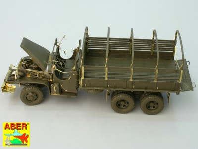 GMC 2½ ton U.S. cargo truck - open cabin - 15