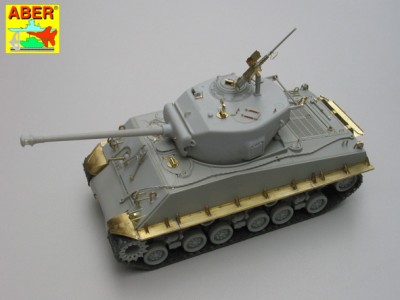 35 032 + A34 - Sherman M4A3E8 - (Dragon model) - 2