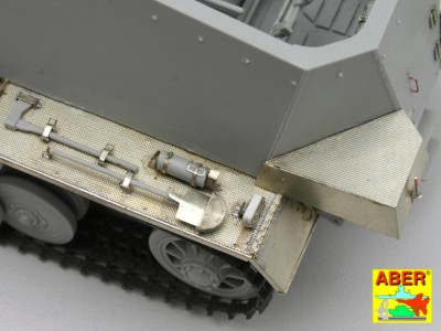 35 180 - Sturer Emil - (Trumpeter model) - 19