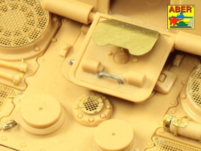 Niemiecki czołg ciężki Pz.Kpfw.VI, Ausf.B TIGER II z wieżą produkcyjną - 10