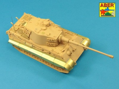Niemiecki czołg ciężki Pz.Kpfw.VI, Ausf.B TIGER II z wieżą produkcyjną - 4