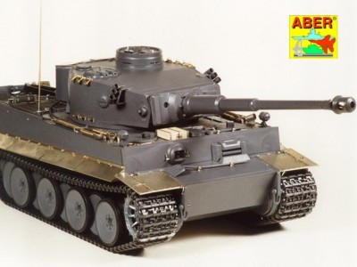 1:16 Pz.kpfw. VI, Tiger I, Ausf.E (Sd.Kfz.181) - Early version -Tamiya model - 5