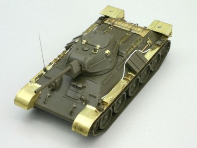 1:48 - T-34/76 from Tamiya - 9
