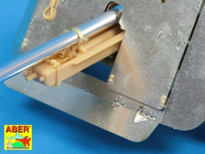 35 243 - British 17pdr Anti-Tank Gun Mk.I - (Bronco Model) - 2