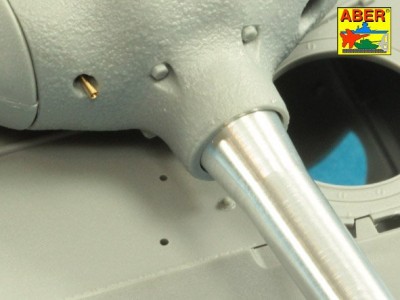 Uzbrojenie do rosyjskiego czołgu T-54-1: 1x100mm D-10T, 3x7,62 mm SGMT km - 10