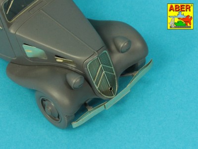 Citroen Traction 11CV Staff Car - 14