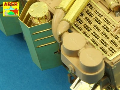 Sd.Kfz.18  Pz.Kpfw.VI Ausf.E Tiger I (s.PzAbt. 501 in Tunisia) - 14