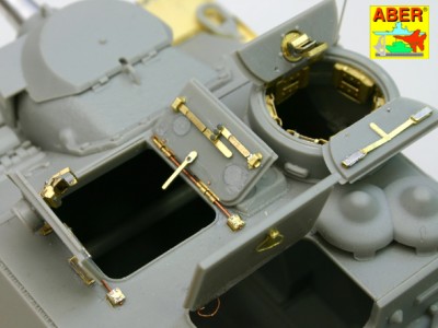 35 078 -Radziecki niszczyciel czołgów SU-100 - (Dragon model) - 27