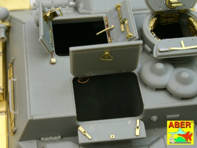 35 078 -Radziecki niszczyciel czołgów SU-100 - (Dragon model) - 21