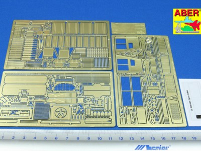 GMC 2½ ton U.S. cargo truck - open cabin - 42