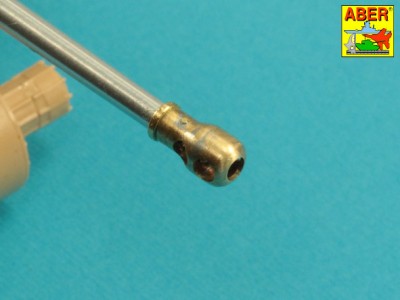 76,2mm Ordinance Q.F. 3-in. 17 PDR. Mk. IV barrel with muzzle brake for Sherman VC ''Firefly'' - 11