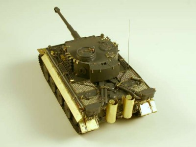 1:48 - Pz.Kpfw.VI Tiger Ausf.E from Tamiya - 11
