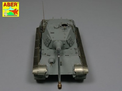 Pz.Kpfw. VI, Ausf.B (Sd.Kfz. 182) King Tiger (Henschel Turret) - 24