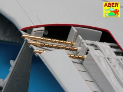 Set of 6 turned U.S. cal .50 (12,7mm) Browning M2 barrels for P-51 Mustang - 8