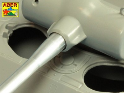 90 mm M3 lufa z osłoną gwintu do niszczyciela czołgów M36B1 - 10
