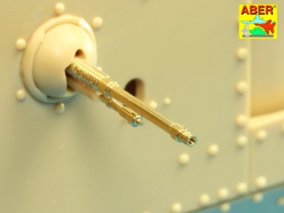 Lufy do brytyskiego czołgu z I WŚ Mk.V - 6 funtów x 2 i KM Hotchkiss x 4 - 9