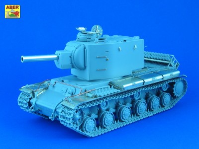 35 212 -Pz.Kpfw. 754r KV-2 - 12