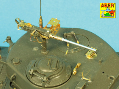 35 032 + A34 - Sherman M4A3E8 - (Asuka/Tasca model) - 17