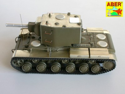 35 166 - Russian Heavy Tank KV-II - (Tamiya model) - 6