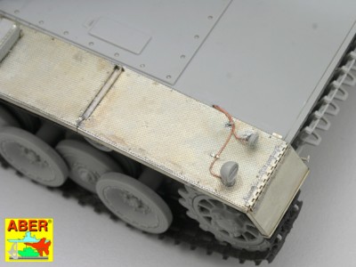 35 180 - Sturer Emil - (Trumpeter model) - 27