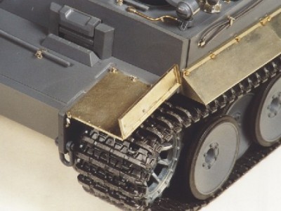 1:16 - Pz.Kpfw. VI, Ausf. E (Sd.Kfz. 181) Tiger -model from Tamiya - 8