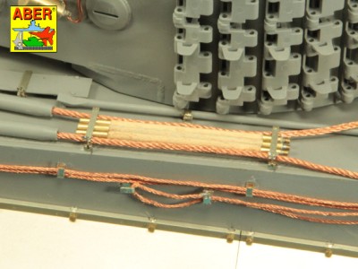 Barrel cleaning rods with brackets for Tiger I – early/late - 9