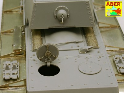 35 190 - Soviet Heavy Tank KV-1 (Trumpeter model) - 13