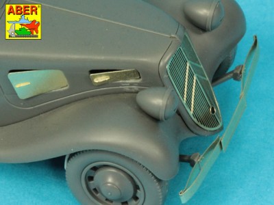 Citroen Traction 11CV Staff Car - 13