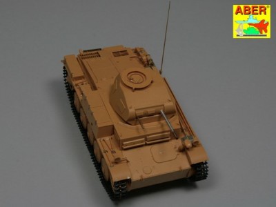 24 T01 -Panzerkampfwagen IIF  - (Asuka/Tasca model) - 8