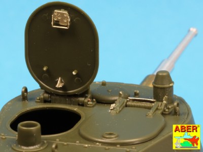 35 258 - Radziecki lekki czołg BT-7 -wersja z 1937--(Tamiya model) - 14