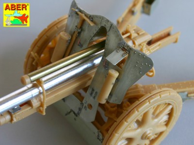 35 154 - German105mm Howitzer LeFH18 - (AFV Club model) - 12
