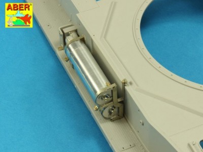 Niemiecki średni czołg Panzer IV H  cz.10 - zestaw dodatkowy - filtry powietrzne - 14